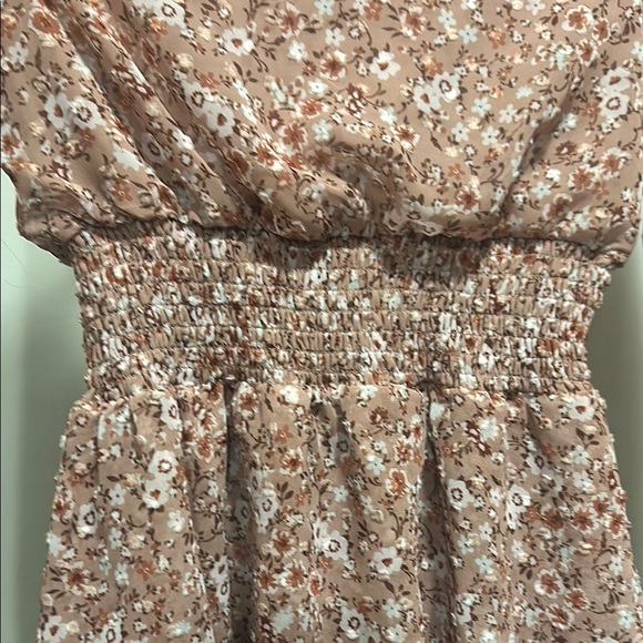 Floral Print Girls Dress - Picture 3 of 6